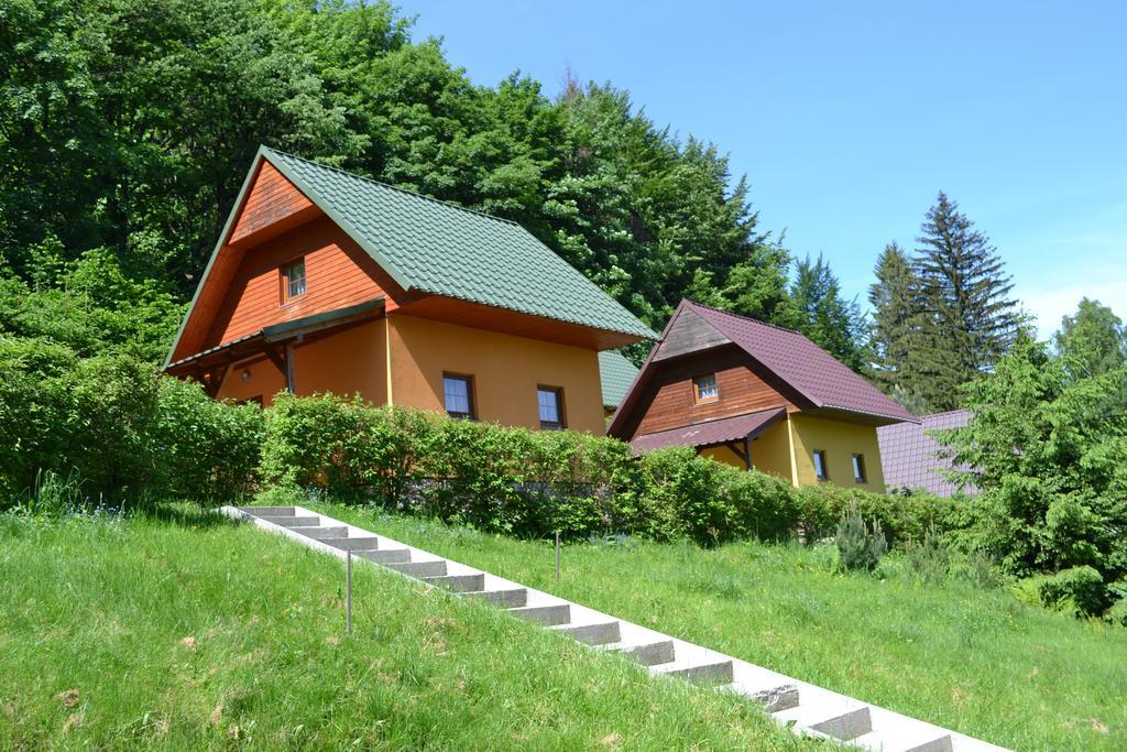 Chaty Pod Knizeci, Trojanovice Exterior foto